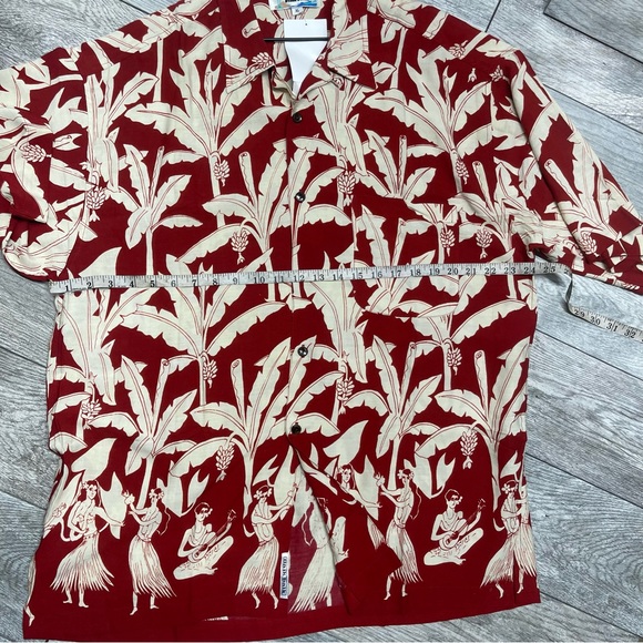 Baik Baik men's red floral Hawaiian button down shirt size XL - Picture 2 of 9